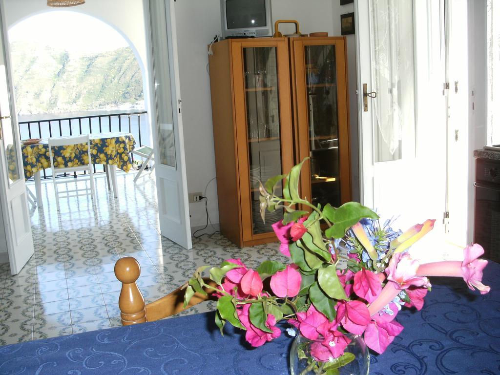 Villa Vista Mare Mela ลีปารี ภายนอก รูปภาพ