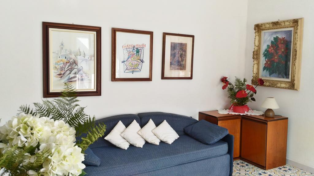 Villa Vista Mare Mela ลีปารี ภายนอก รูปภาพ